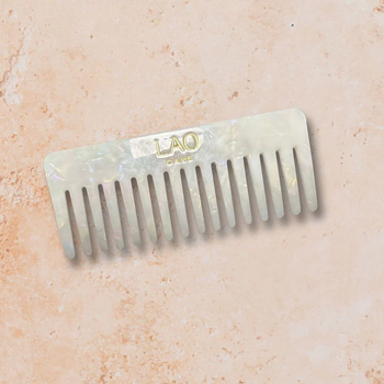 🎁  Un peigne offert pour l'achat d'une cure Lao Care