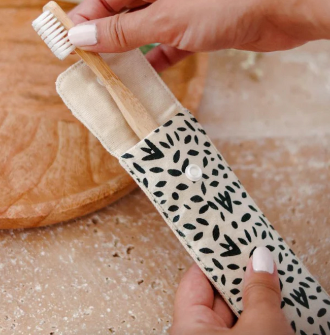 PFB - Pochette de transport imperméable pour brosse à dent - Nuoo