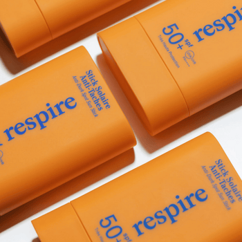 RESPIRE-STICK-SOLAIRE-ANTI-TACHES-SPF50+-NUOO